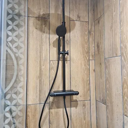 : Hebergement Pour 6, Confort Garanti Apartment Nizza